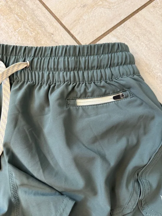 Vuori Clementine Shorts - Picture 6 of 15